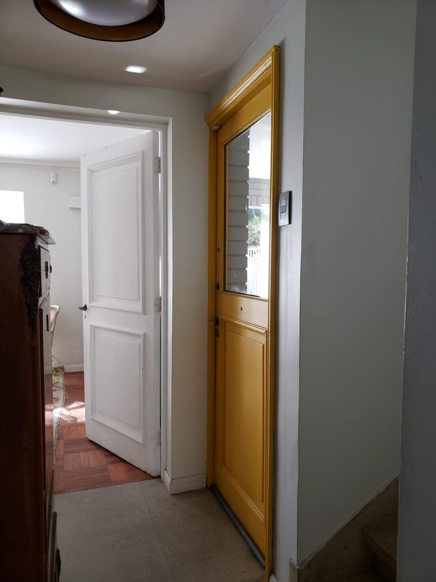 Venta Casa 4D en suite Walk-in cl&oacute;set 3B 1E 1B Vaticano - Las Condes
