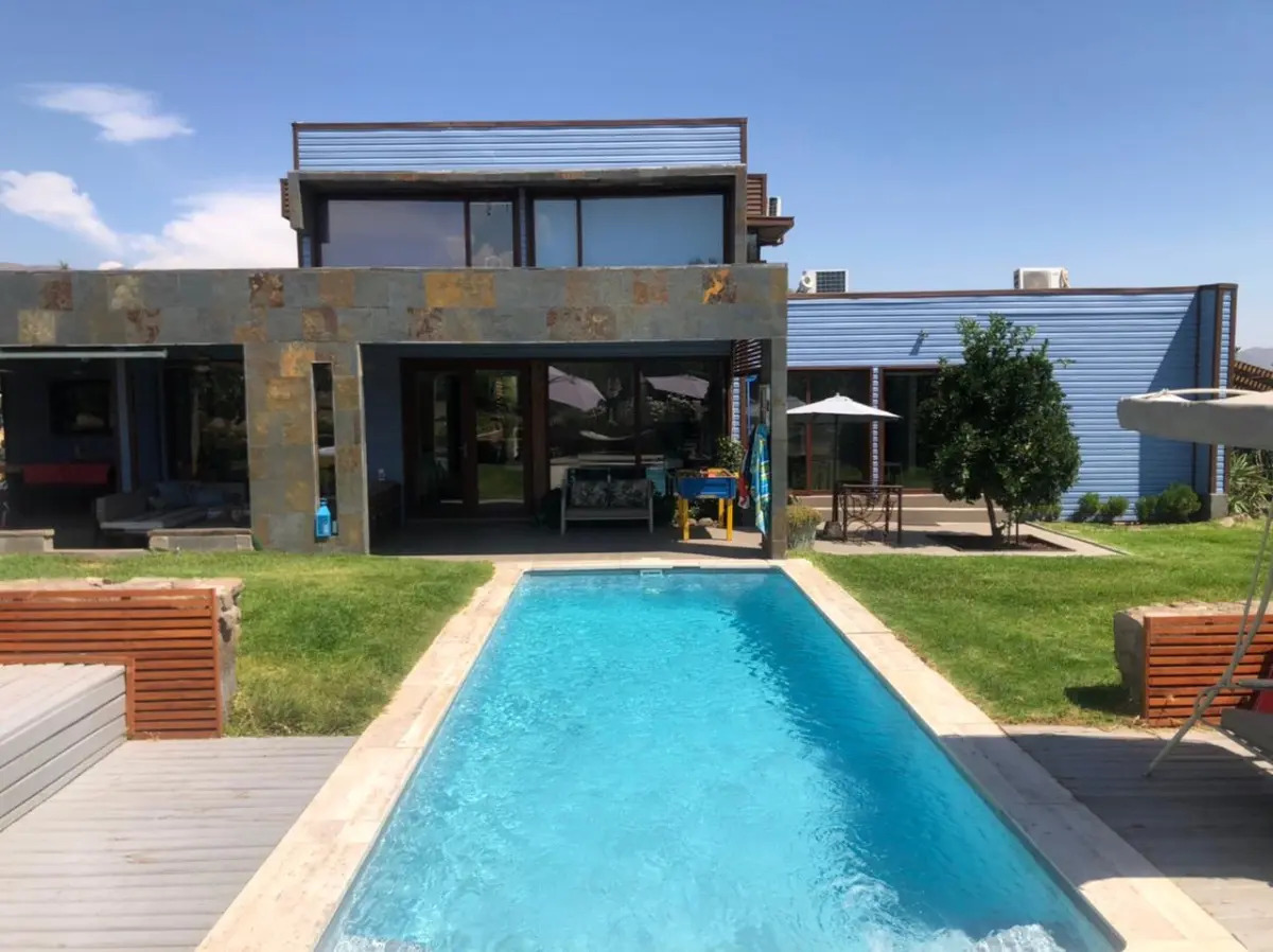 Venta Casa N 5D en suite Walk-in cl&oacute;set 5B 8E 1B Chicureo - Colina