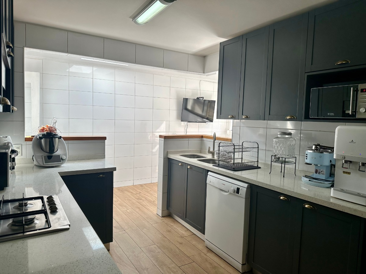 Venta Casa NP 5D en suite Walk-in cl&oacute;set 4B 2E San Carlos de Apoquindo - Las Condes