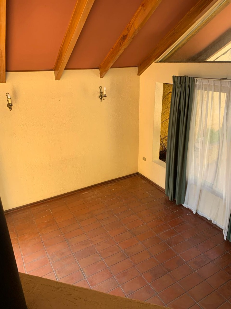 Arriendo Casa NO 5D en suite 3B 2E 1B Carlos Ossand&oacute;n - La Reina