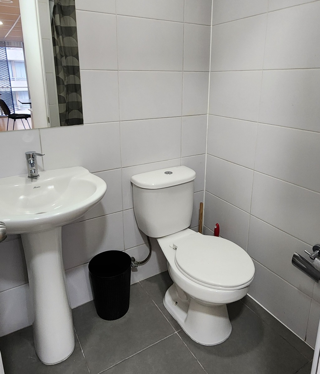 Arriendo Oficina NO 2B 1E 1B Pedro de Valdivia - Providencia