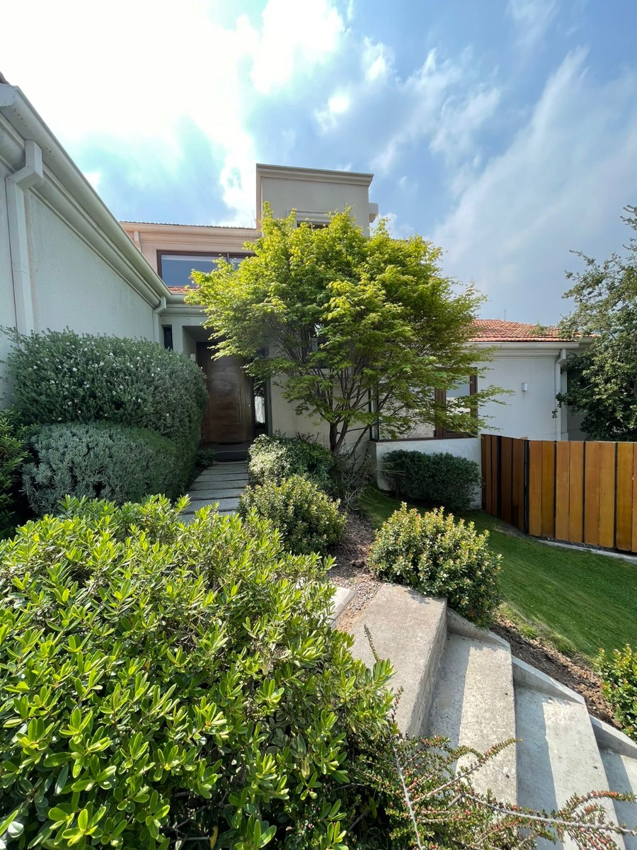 Venta Casa N 6D en suite Walk-in cl&oacute;set 5B 2E Los Trapenses - Lo Barnechea