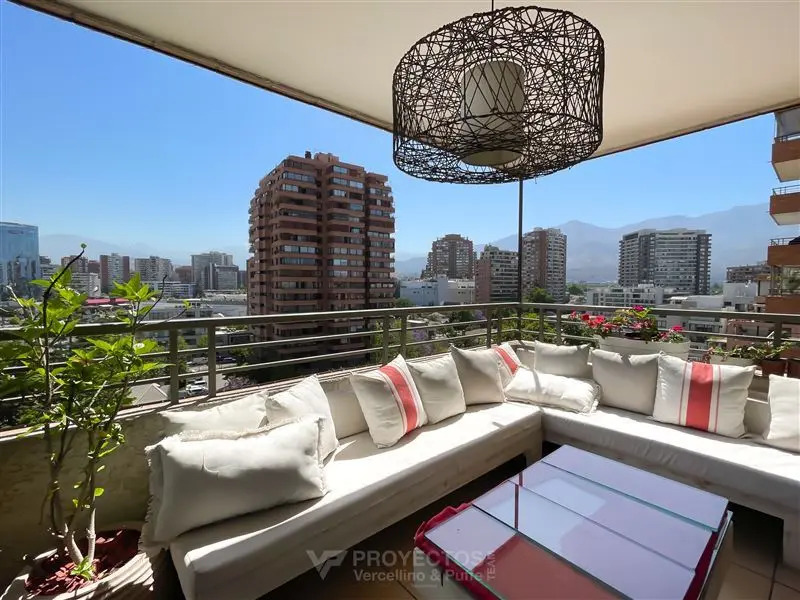 Venta Departamento Nor-Oriente 3D en suite Walk-in cl&oacute;set 4B 1E 1B Metro Manquehue - Apumanque - Las Condes