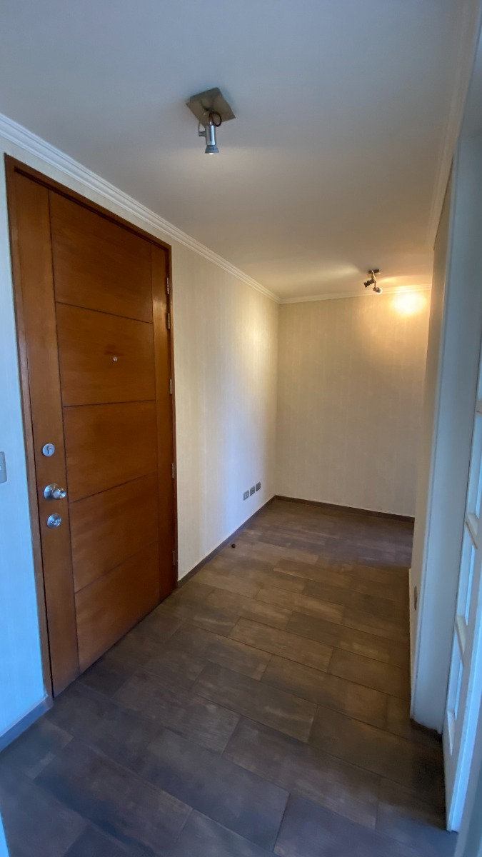 Venta Departamento S 2D en suite 2B 1E 1Bd Metro Monse&ntilde;or Eyzaguirre - &Ntilde;u&ntilde;oa