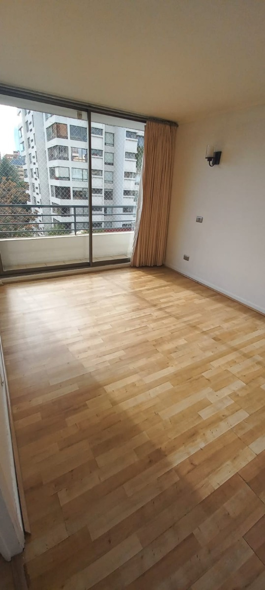 Arriendo Departamento 2D en suite 2B 1E 1B Los Leones - Providencia