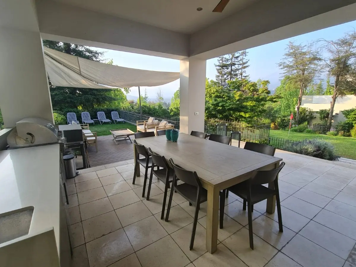 Venta Casa N 5D en suite Walk-in cl&oacute;set 5B 3E 2B San Carlos de Apoquindo - Las Condes