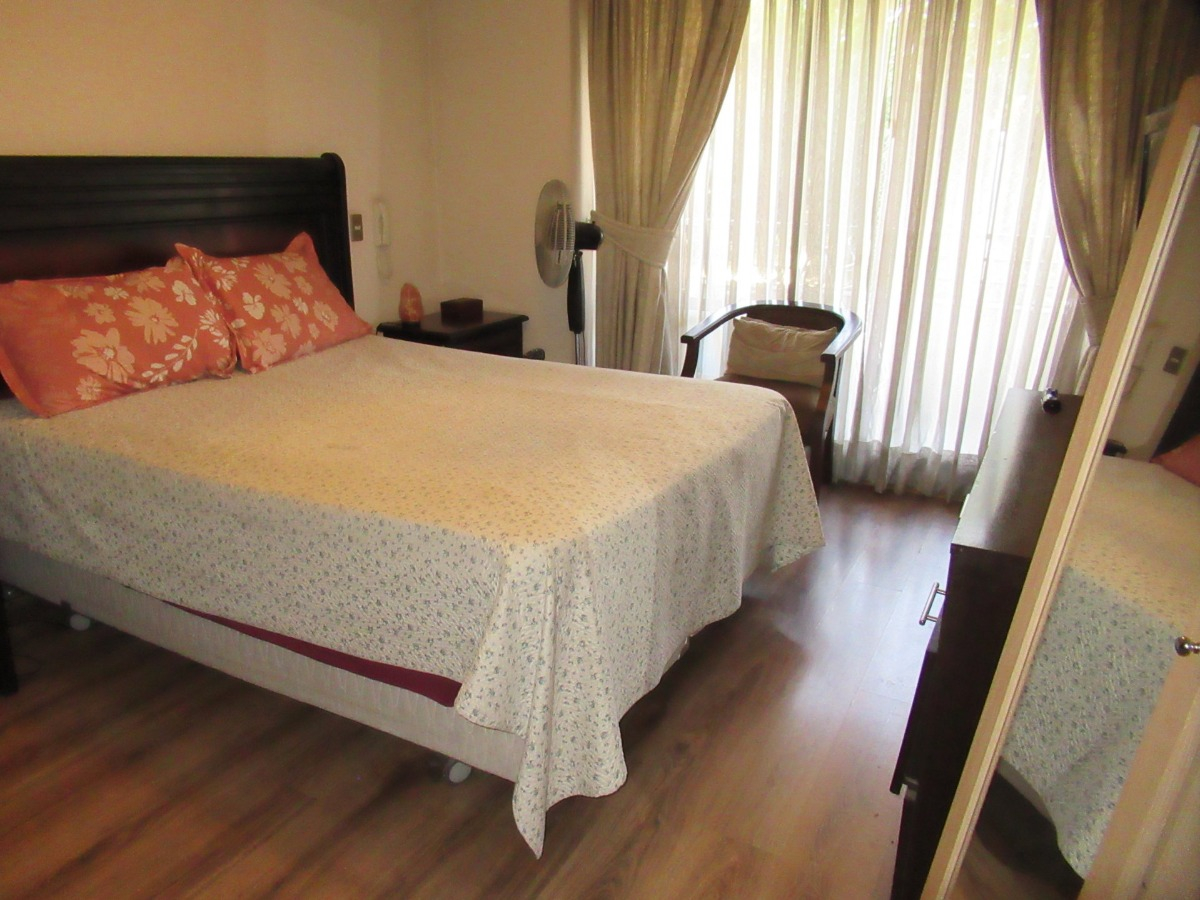 Venta Departamento O 3D en suite 2B 2E 1Bd In&eacute;s de Su&aacute;rez - Providencia