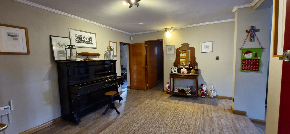 Arriendo Casa P 4D 4B 2E 1B Metro Pr&iacute;ncipe de Gales - Country Club - La Reina