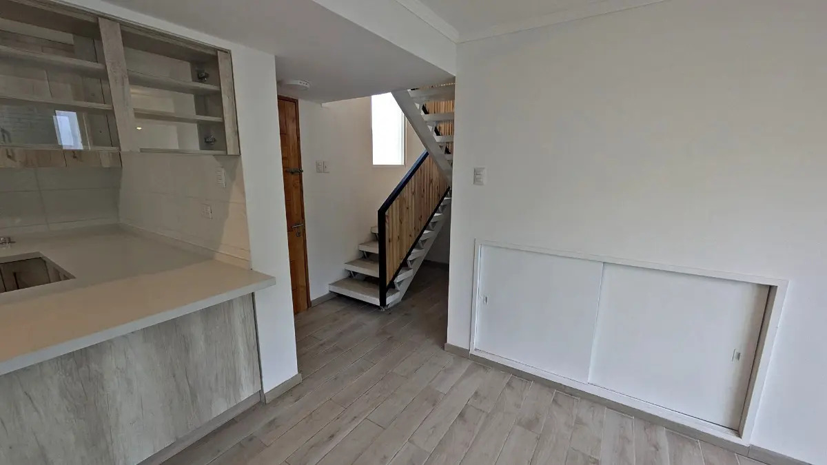 Venta Casa O 3D 2B 1E Los Dominicos - Las Condes