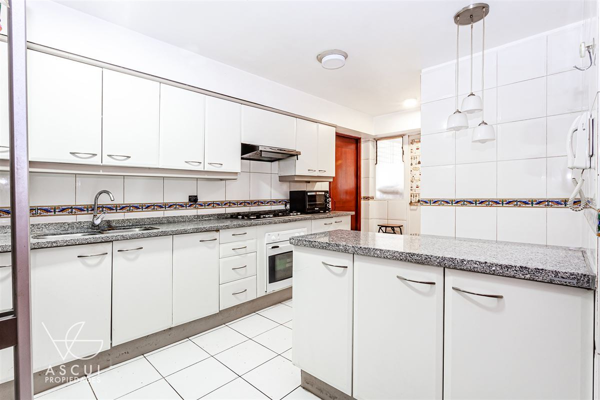 Venta Departamento S 3D en suite 3B 1E 1B Lo Curro - Vitacura