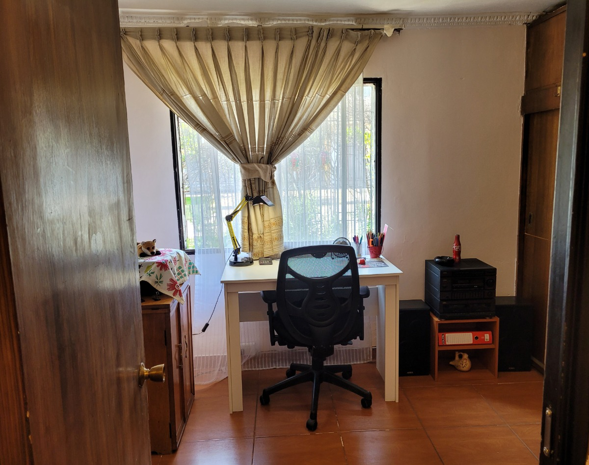 Venta Casa NO 3D 2B 2E 1B Metro Sim&oacute;n Bolivar - La Reina