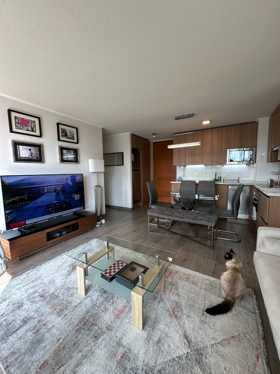 Arriendo Departamento 2D en suite Walk-in cl&oacute;set 2B 1E 1B Los Dominicos - Las Condes