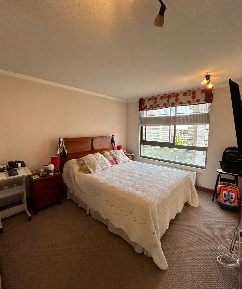 Venta Departamento 2D en suite Walk-in cl&oacute;set 2B 1E 1B Rotonda Atenas - Las Condes