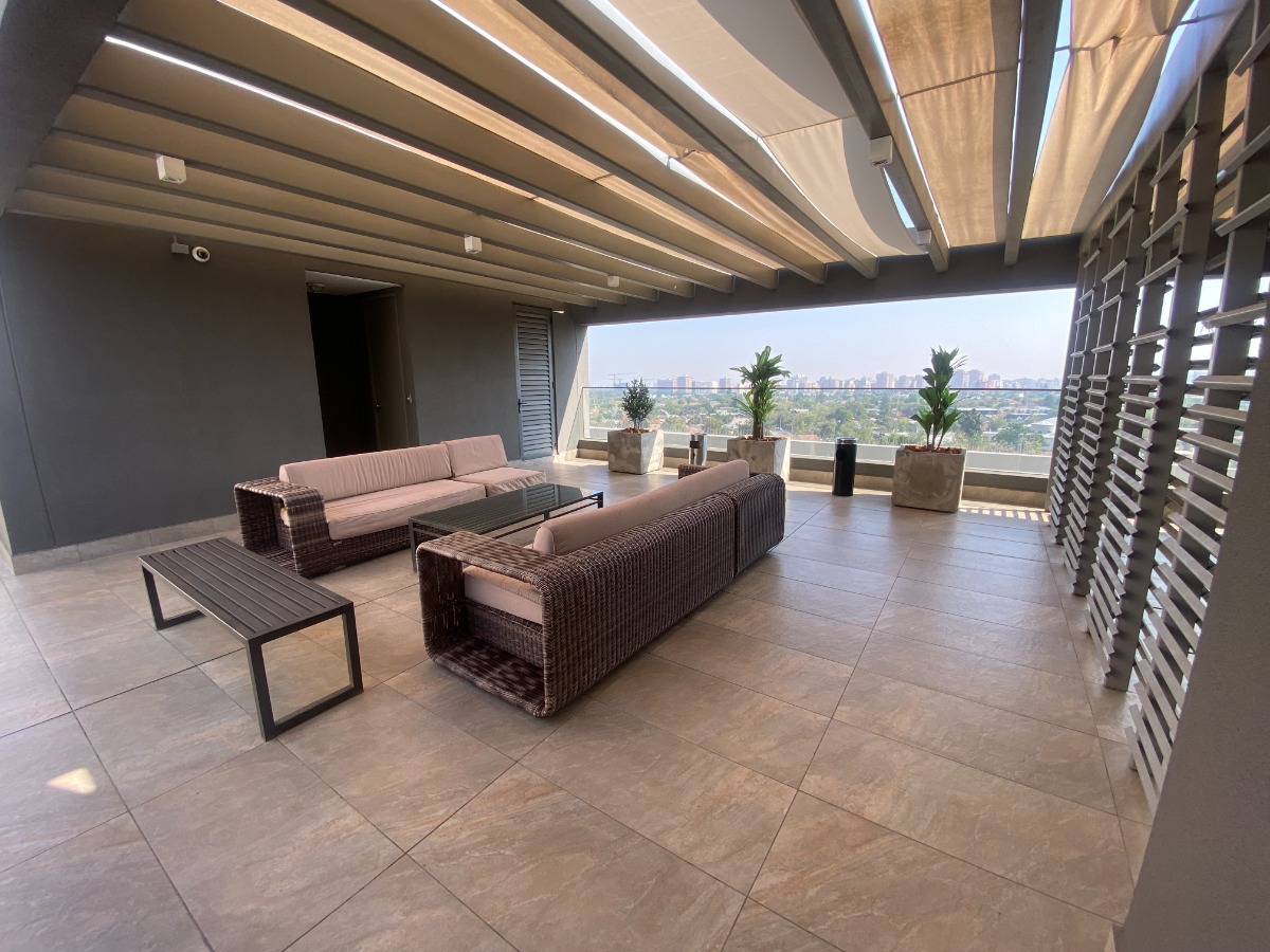 Venta Departamento NO 3D en suite Walk-in cl&oacute;set 3B 2E 1B Los Dominicos - Las Condes