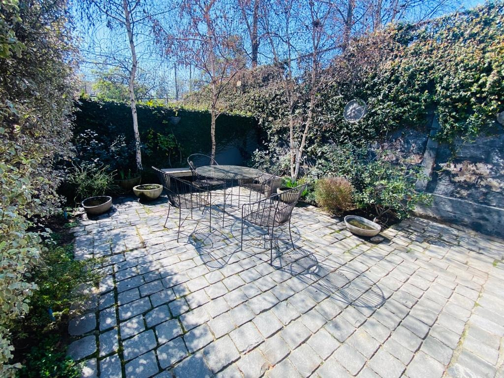 Venta Casa NP 4D en suite Walk-in cl&oacute;set 4B 6E 1B Estadio Croata - Vitacura