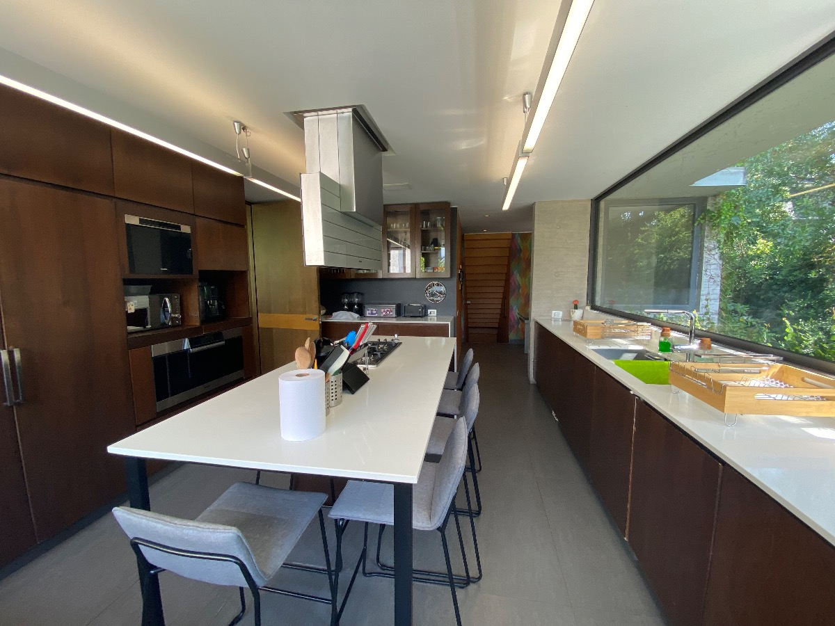 Arriendo Casa 4D Quinchamal&iacute; - Las Condes