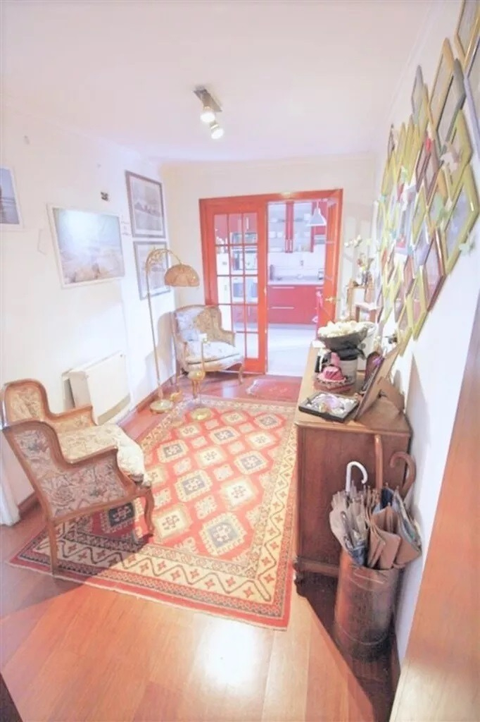 Venta Casa 5D Walk-in cl&oacute;set 4B 4E 1B Metro Sim&oacute;n Bolivar - La Reina