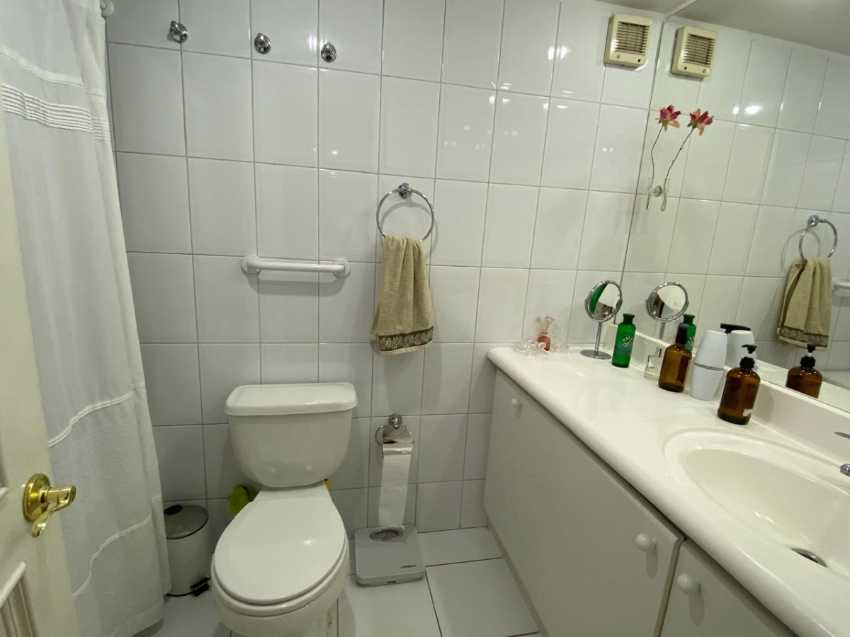 Arriendo Departamento NP 2D en suite Walk-in cl&oacute;set 2B 1E 1B La Llaver&iacute;a - Vitacura