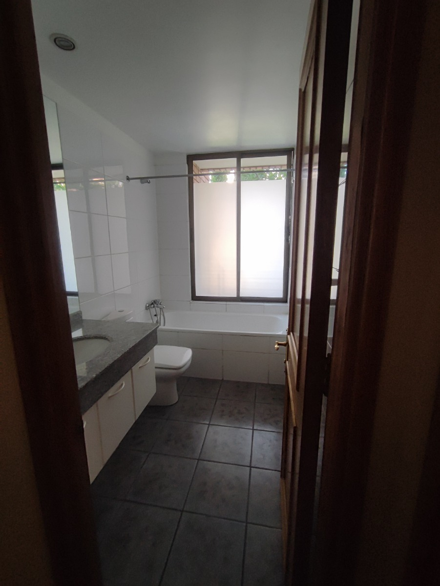 Venta Departamento 4D en suite Walk-in cl&oacute;set 3B 2E 1B  - Las Condes