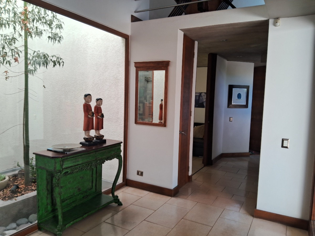 Venta Casa NP 5D en suite Walk-in cl&oacute;set 5B 2E 1B Chicureo - Colina