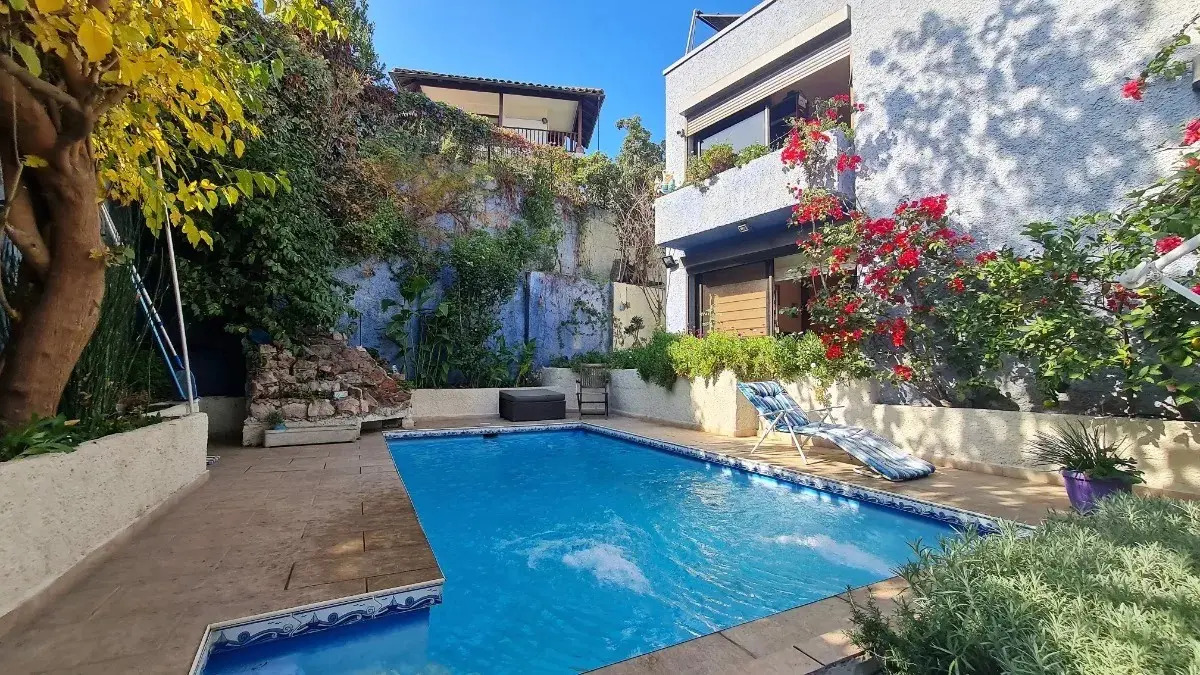 Venta Casa 5D  - Las Condes