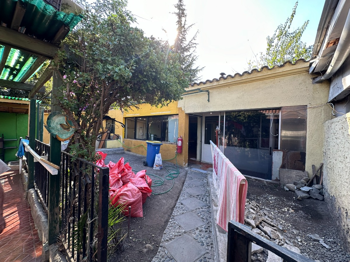 Venta Casa NOSP 5D 5B 3E 1B Parque Botánico - Ñuñoa