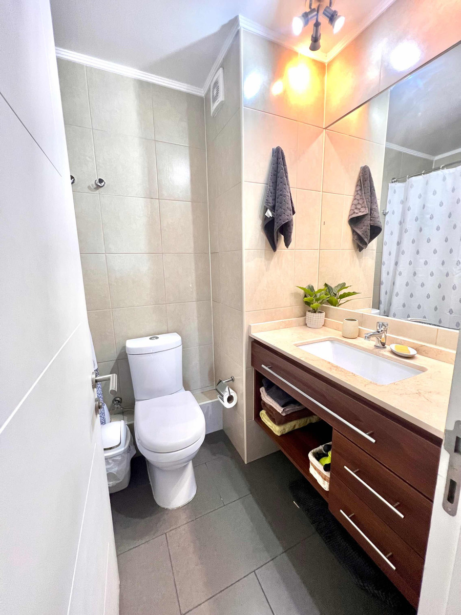 Venta Departamento 2D Rotonda Atenas - Las Condes