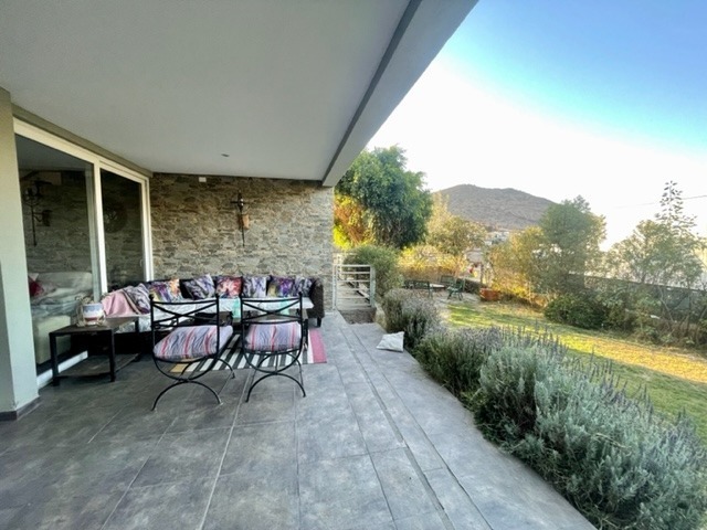 Venta Casa NO 5D en suite Walk-in cl&oacute;set 5B 3E 2B Chicureo - Colina
