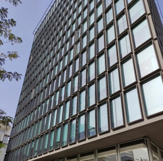 Arriendo Oficina NO 3B 3E 1B Pedro de Valdivia - Providencia