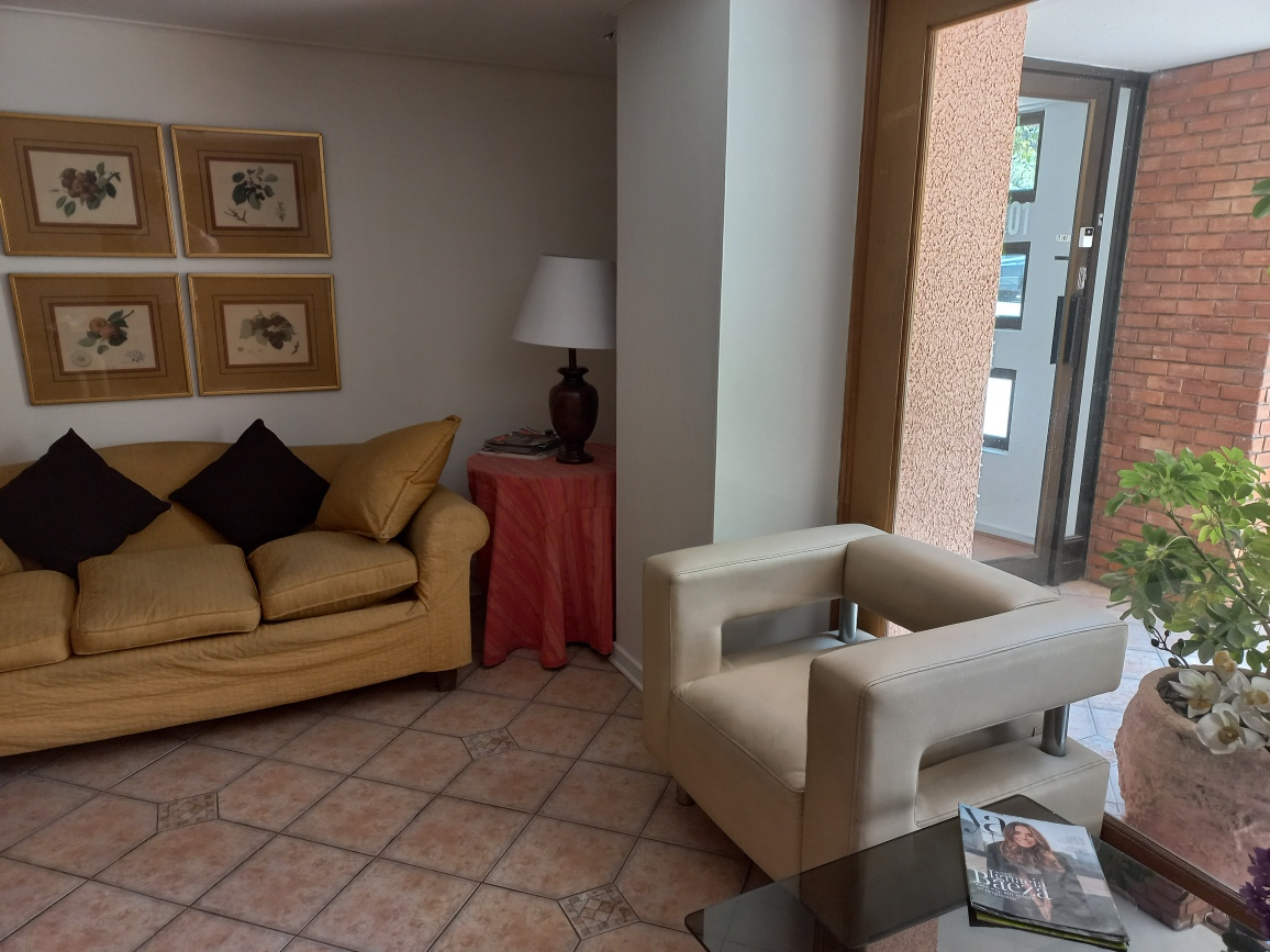 Arriendo Departamento 1D 1B 1E 1B Metro Manquehue - Apumanque - Las Condes