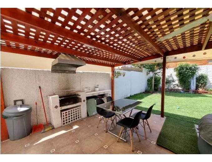 Venta Casa 6D en suite 3B 1E 1B Rotonda Atenas - Las Condes