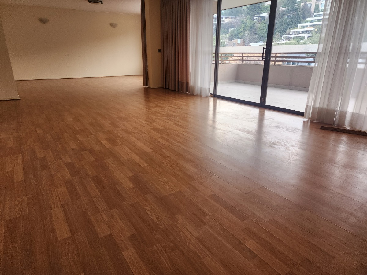 Arriendo Departamento NO 4D en suite Walk-in cl&oacute;set 4B 2E 1B Barrio El Golf - Las Condes