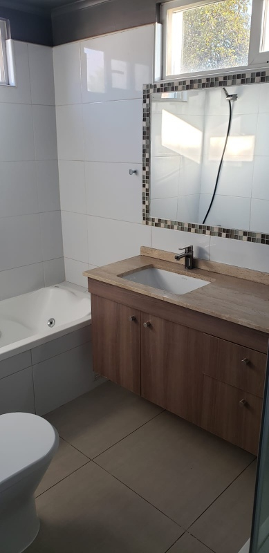 Venta Casa 4D 3B 2E Carlos Ossand&oacute;n - La Reina