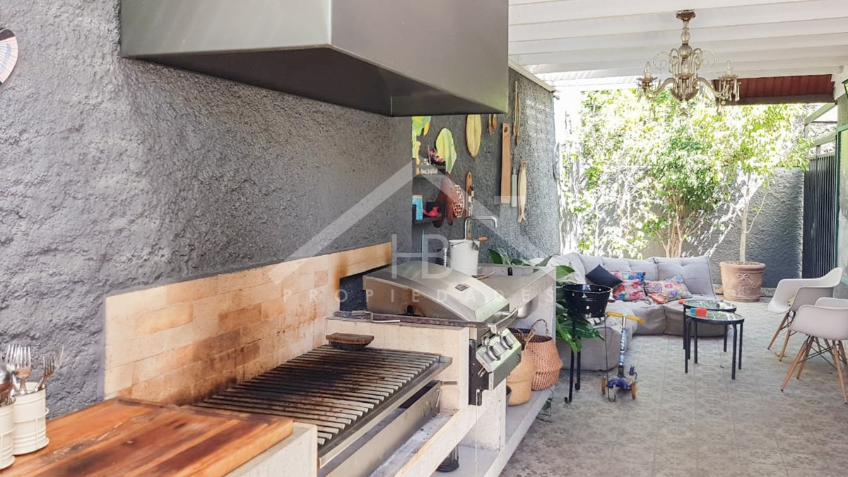 Venta Casa NO 5D en suite Walk-in cl&oacute;set 3B 2E 1B Juan XXIII - Vitacura