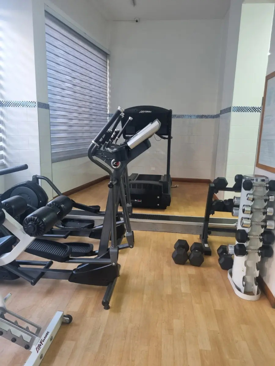 Arriendo Departamento NO 2D 1B 1E 1B Metro Escuela Militar - Las Condes
