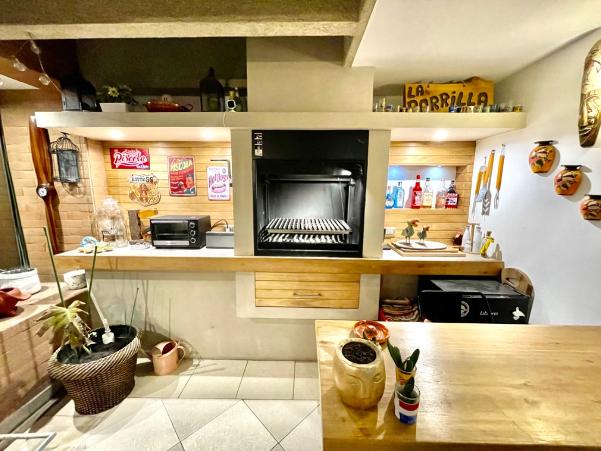 Arriendo Departamento SO 2D en suite 2B 1E 1B Rotonda Atenas - Las Condes