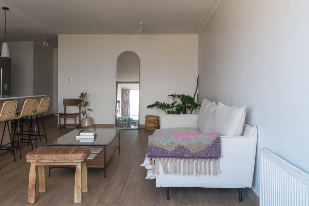 Arriendo Departamento 2D Rotonda Atenas - Las Condes