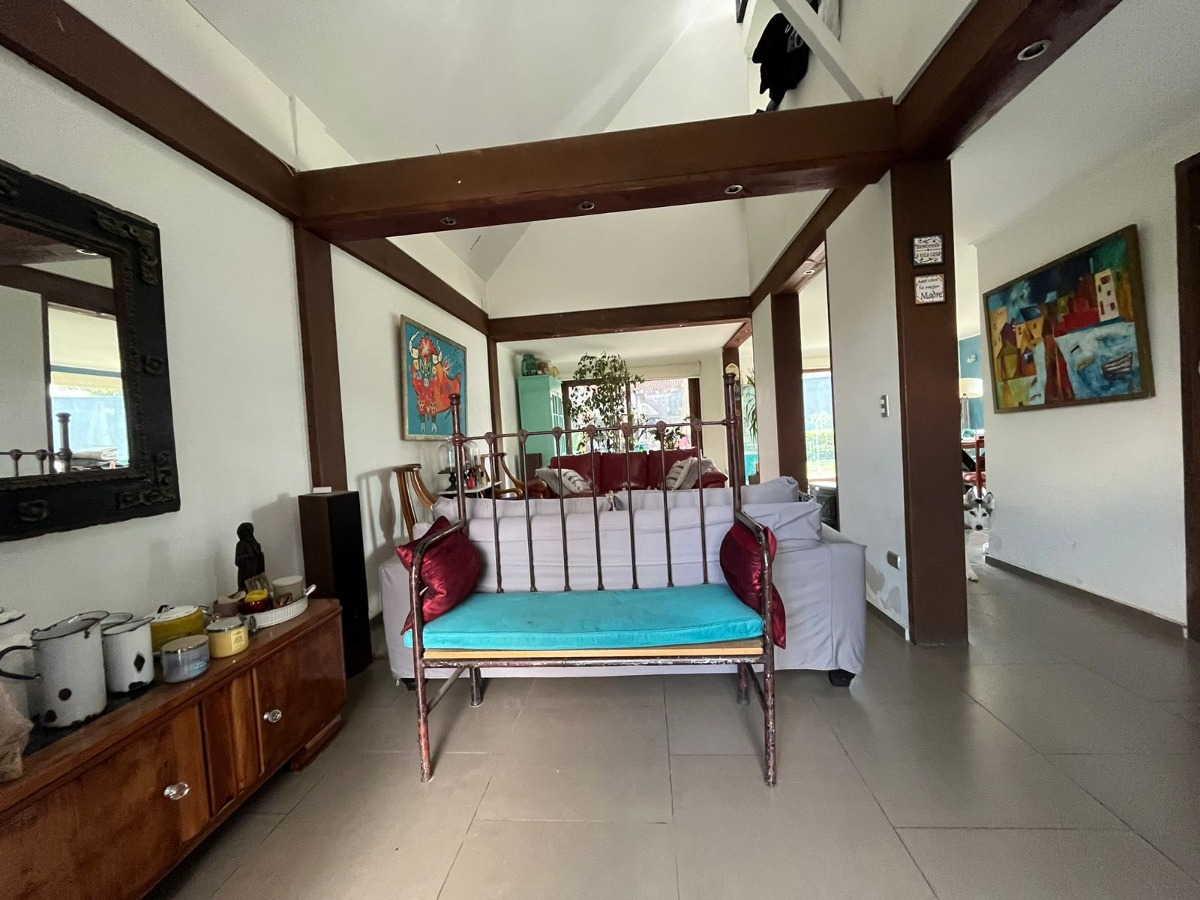 Venta Casa NO 4D en suite 3B 2E 1B Rotonda Atenas - Las Condes