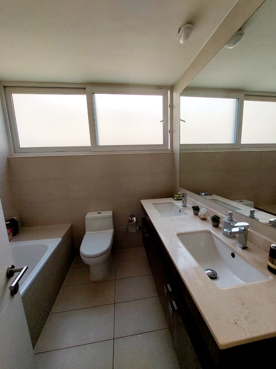 Arriendo Casa 4D La Dehesa - Lo Barnechea