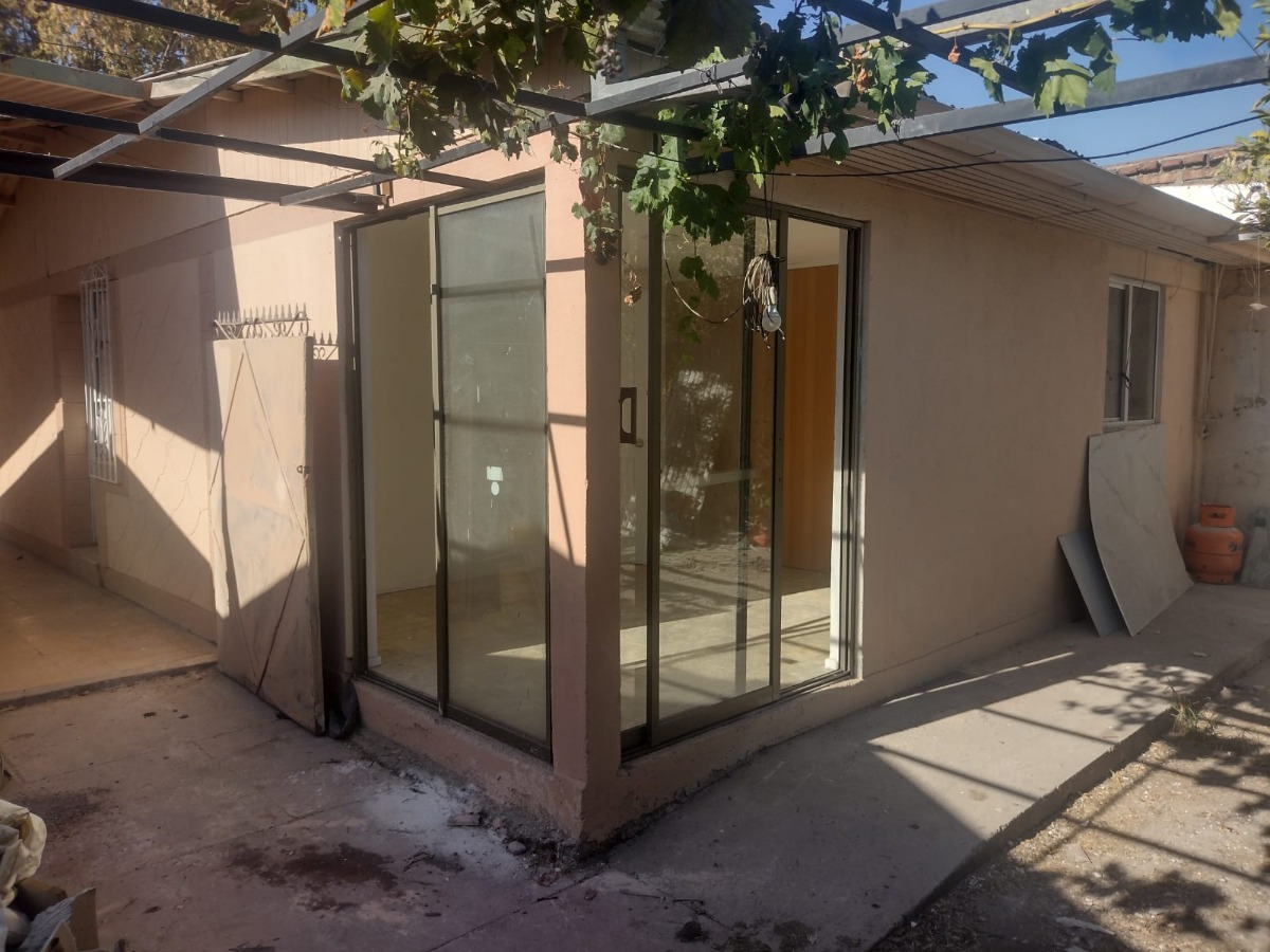 Venta Casa NP 3D en suite 1B 4E Villa Los Jard&iacute;nes - Villa Los Presidentes - &Ntilde;u&ntilde;oa