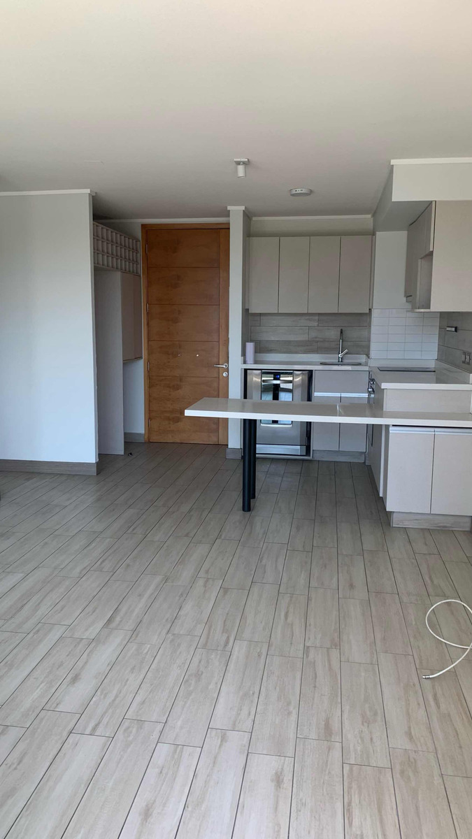 Arriendo Departamento 2D 2B 1E 1B Villa El Dorado - Vitacura