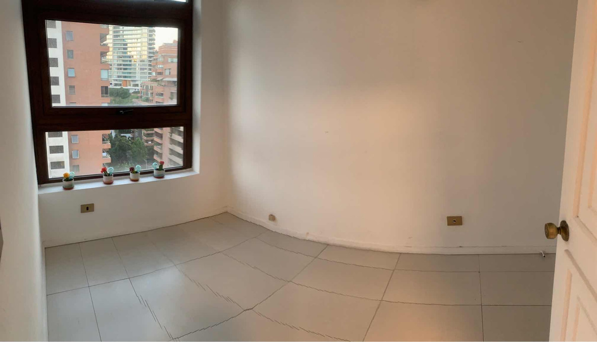 Arriendo Departamento 3D 3B 1E 1B Barrio El Golf - Las Condes