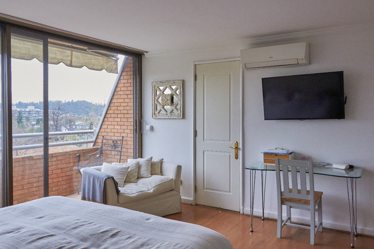 Arriendo Departamento SO 5D en suite Walk-in cl&oacute;set 4B 3E 1B Borde R&iacute;o - Casa Piedra - Vitacura