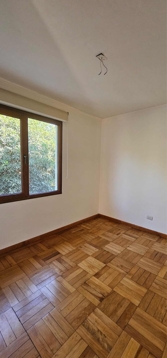 Arriendo Casa 4D 2B 1E 1B Vaticano - Las Condes