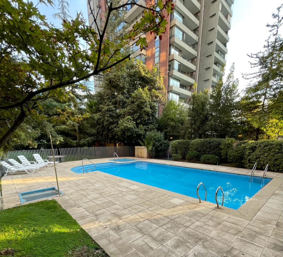 Venta Departamento SP 4D en suite Walk-in cl&oacute;set 3B 1E 1B Vaticano - Las Condes