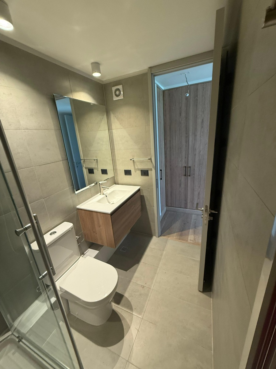 Arriendo Departamento NP 3D en suite 2B 1E 1B In&eacute;s de Su&aacute;rez - Providencia