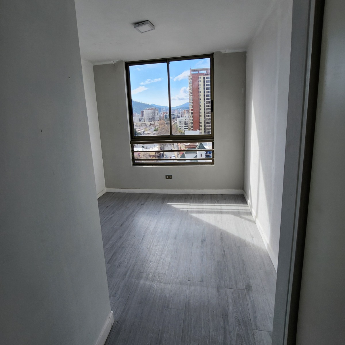 Arriendo Departamento NP 3D en suite 2B 1E 1B Metro Monse&ntilde;or Eyzaguirre - &Ntilde;u&ntilde;oa