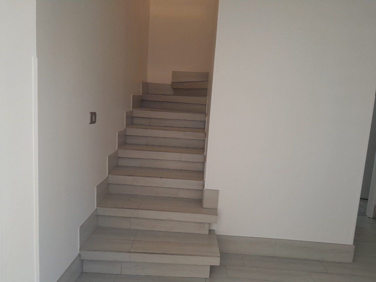 Arriendo Casa NOSP 5D en suite Walk-in cl&oacute;set 5B 2E Carlos Ossand&oacute;n - La Reina