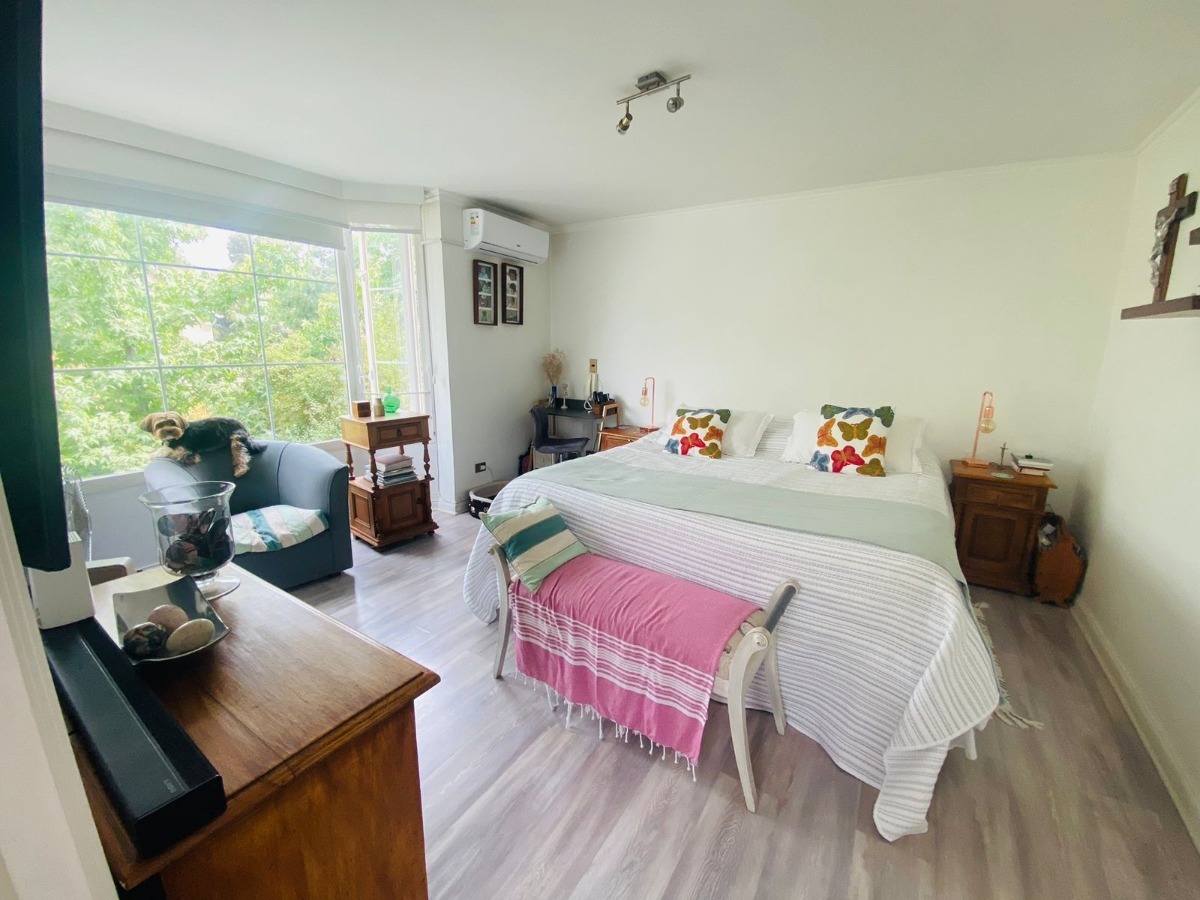 Venta Casa NO 4D 4B 2E 1B La Dehesa - Lo Barnechea