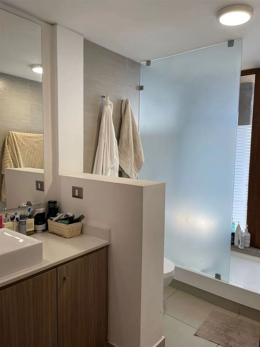 Venta Casa NP 4D Suite 4B 3E 1Bd Lo Curro - Vitacura